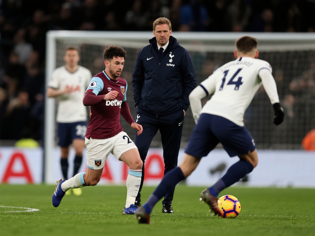 持高强度竞 持高强度竞